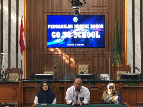 Kunjugan SMA PGRI 4 Kota Bogor – Pengadilan Negeri Bogor