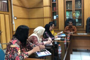 Rapat Paniter Pengganti (1) Rapat Paniter Pengganti (1)
